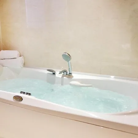 Lejlighedshotel Tornabuoni La Petite 4*