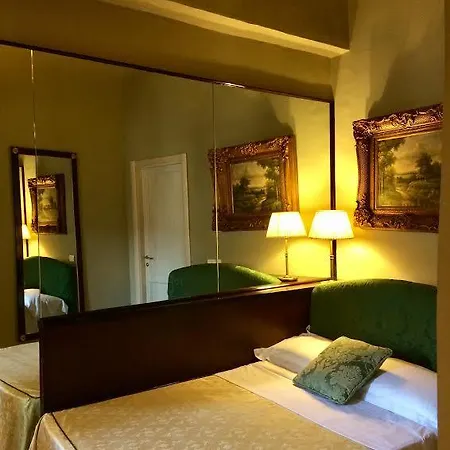 Tornabuoni La Petite Апарт-отель 4*