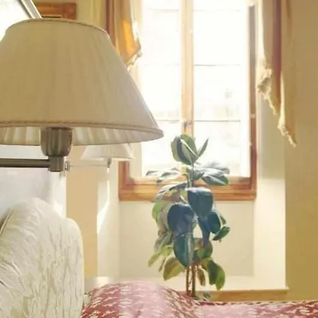 Tornabuoni La Petite 4*