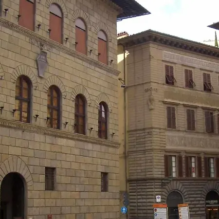 Tornabuoni La Petite 4*