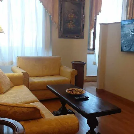 Apartmanhotel Tornabuoni La Petite
