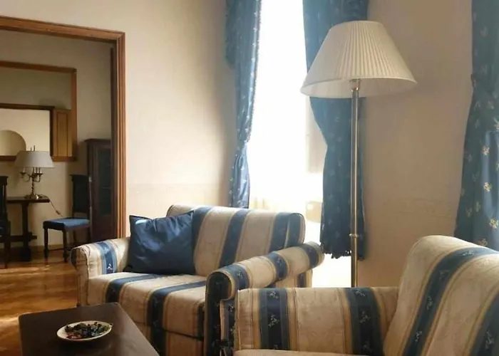 Tornabuoni La Petite Aparthotel