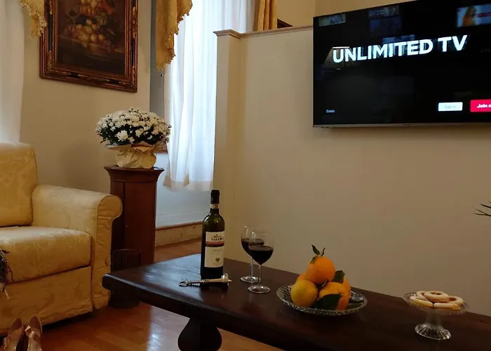 Tornabuoni La Petite Florenz