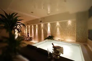 Tornabuoni La Petite 4* Florenz