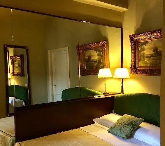 Tornabuoni La Petite Aparthotel 4*