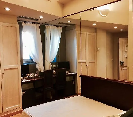 Tornabuoni La Petite 4*