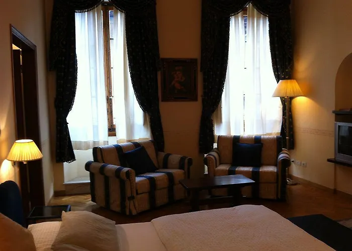 Tornabuoni La Petite 4*