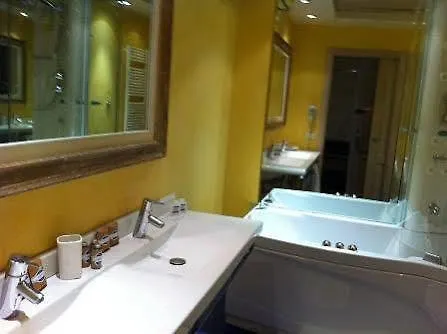 Tornabuoni La Petite Aparthotel 4*