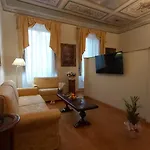 Tornabuoni La Petite Aparthotel Firenze