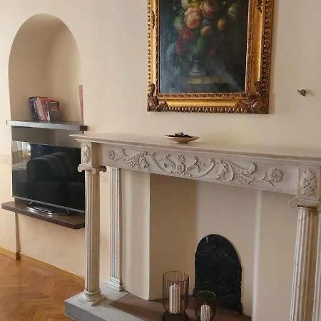 Tornabuoni La Petite Aparthotel